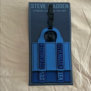 Steve Madden Two-Piece Blue Luggage Tag Set